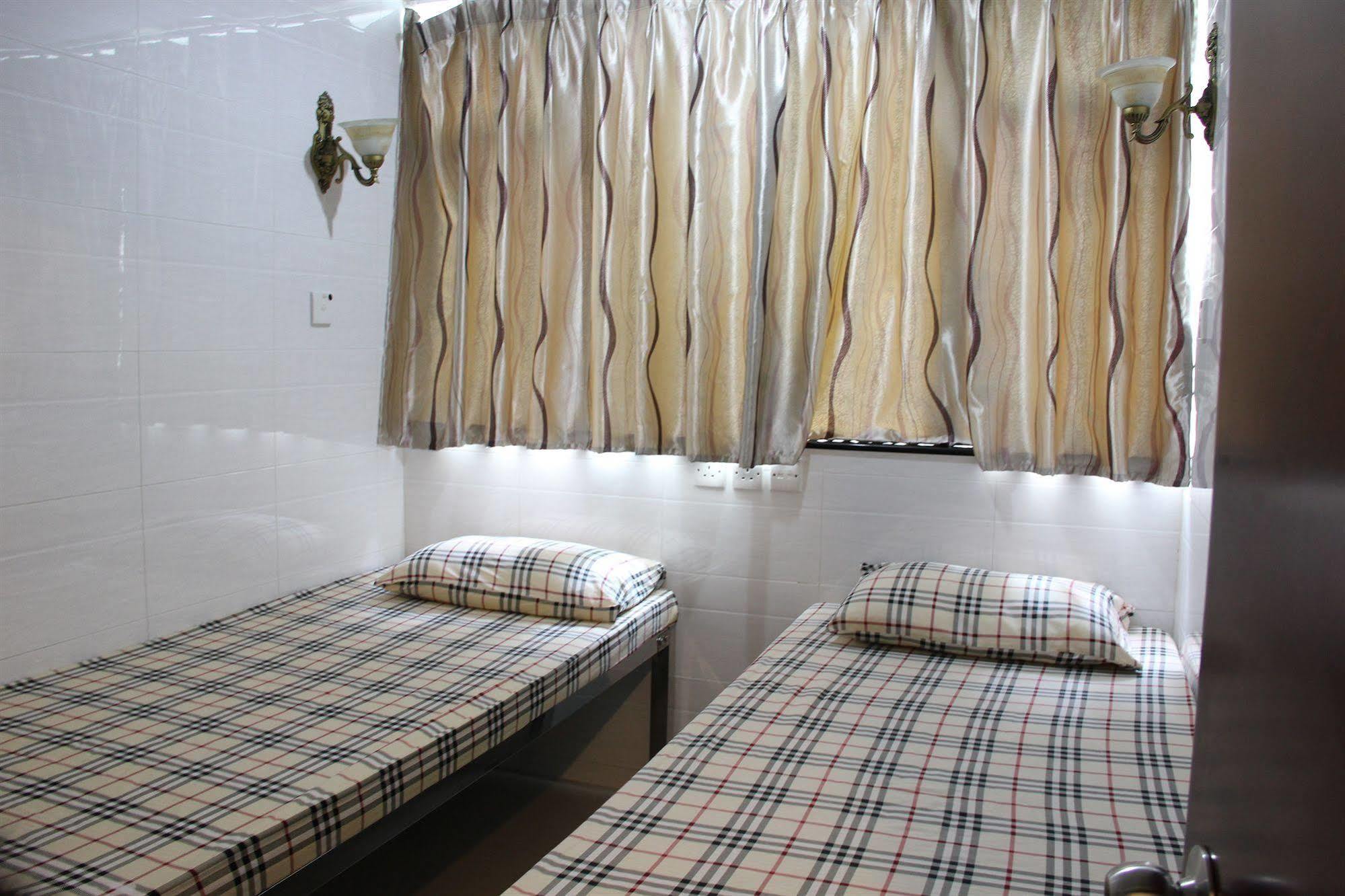 Pay-Less Guesthouse Hong Kong Ngoại thất bức ảnh